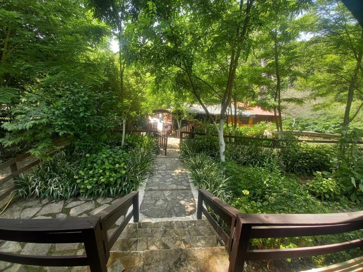 Villa Syri Kalter Sarandë Exterior foto